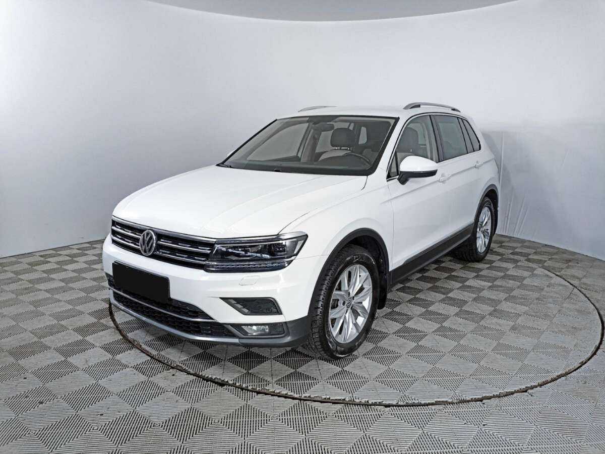 Купить Volkswagen Tiguan, 2017, 128 567 км.. Посмотреть фото