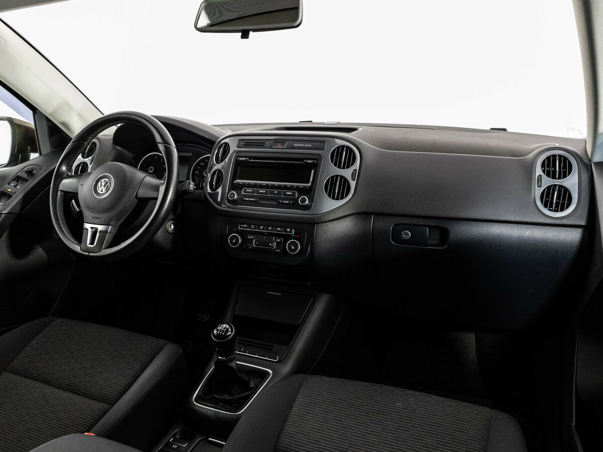 Купить Volkswagen Tiguan, 2014, 76 192 км.. Фото: #6