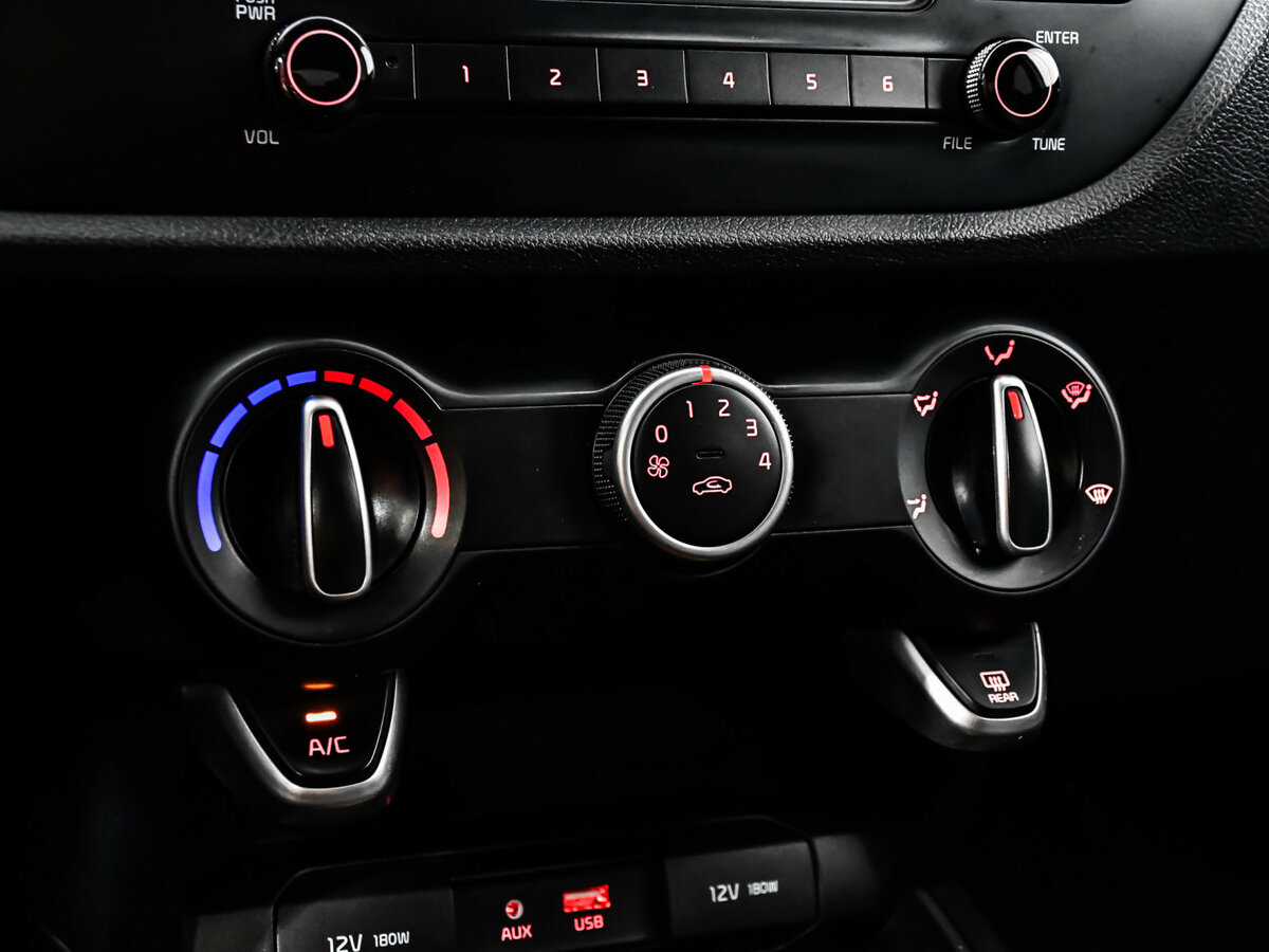 Купить Kia Rio, 2019, 87 259 км.. Фото: #12