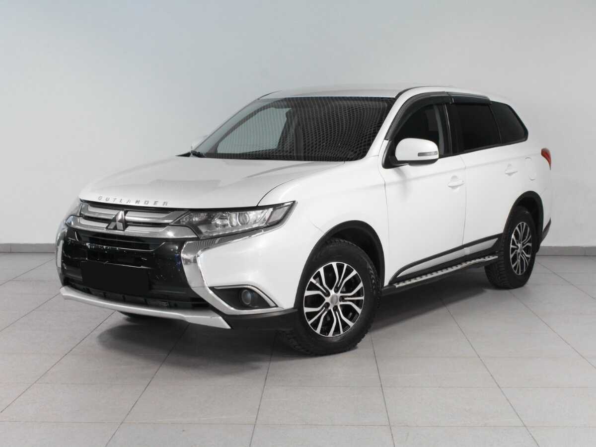 Купить Mitsubishi Outlander, 2017, 129 844 км.. Посмотреть фото