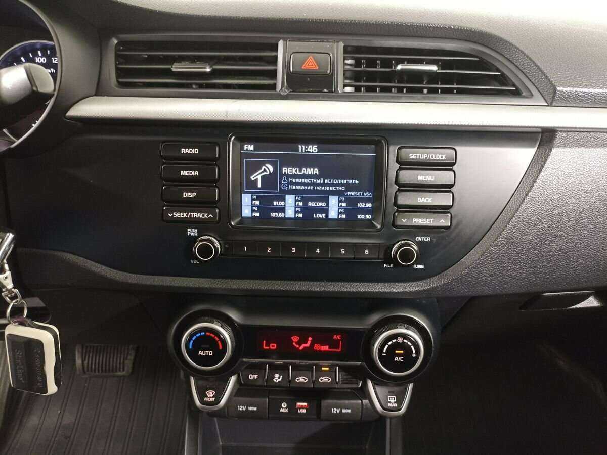 Купить Kia Rio, 2018, 41 123 км.. Фото: #14