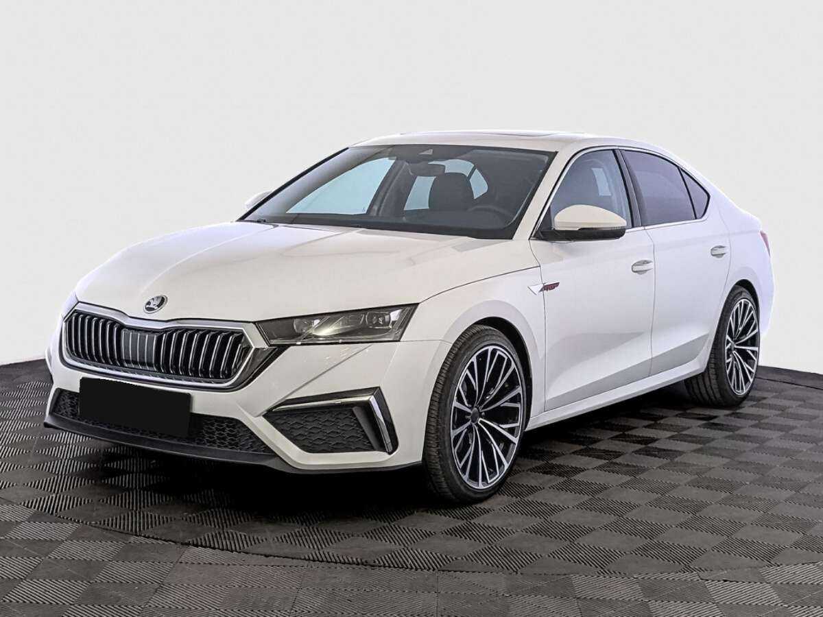 Купить Skoda Octavia, 2023, 10 780 км.. Посмотреть фото