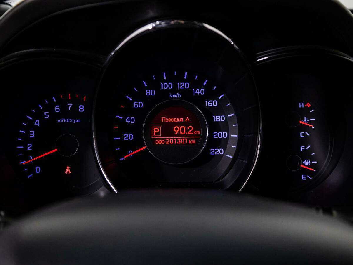 Купить Kia Rio, 2012, 201 300 км.. Фото: #11