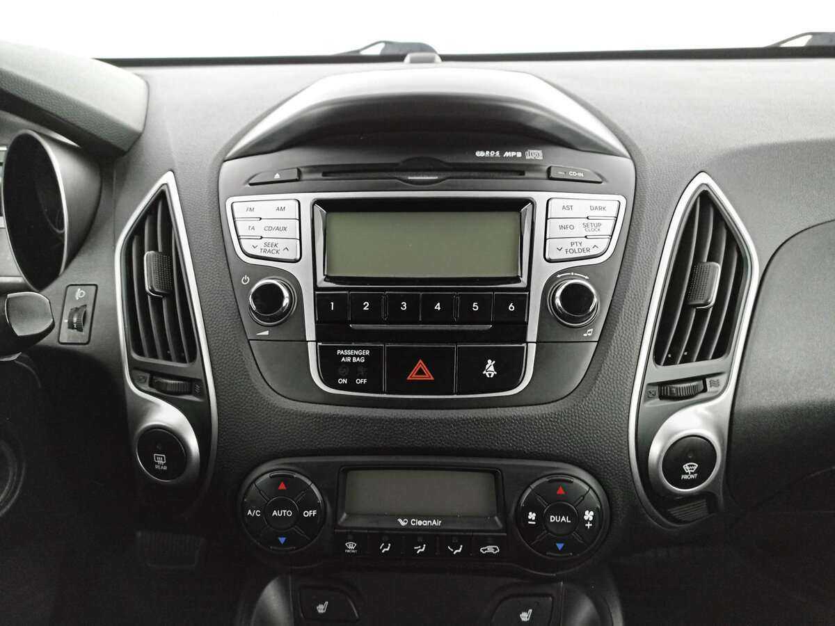 Купить Hyundai ix35, 2012, 148 003 км.. Фото: #9