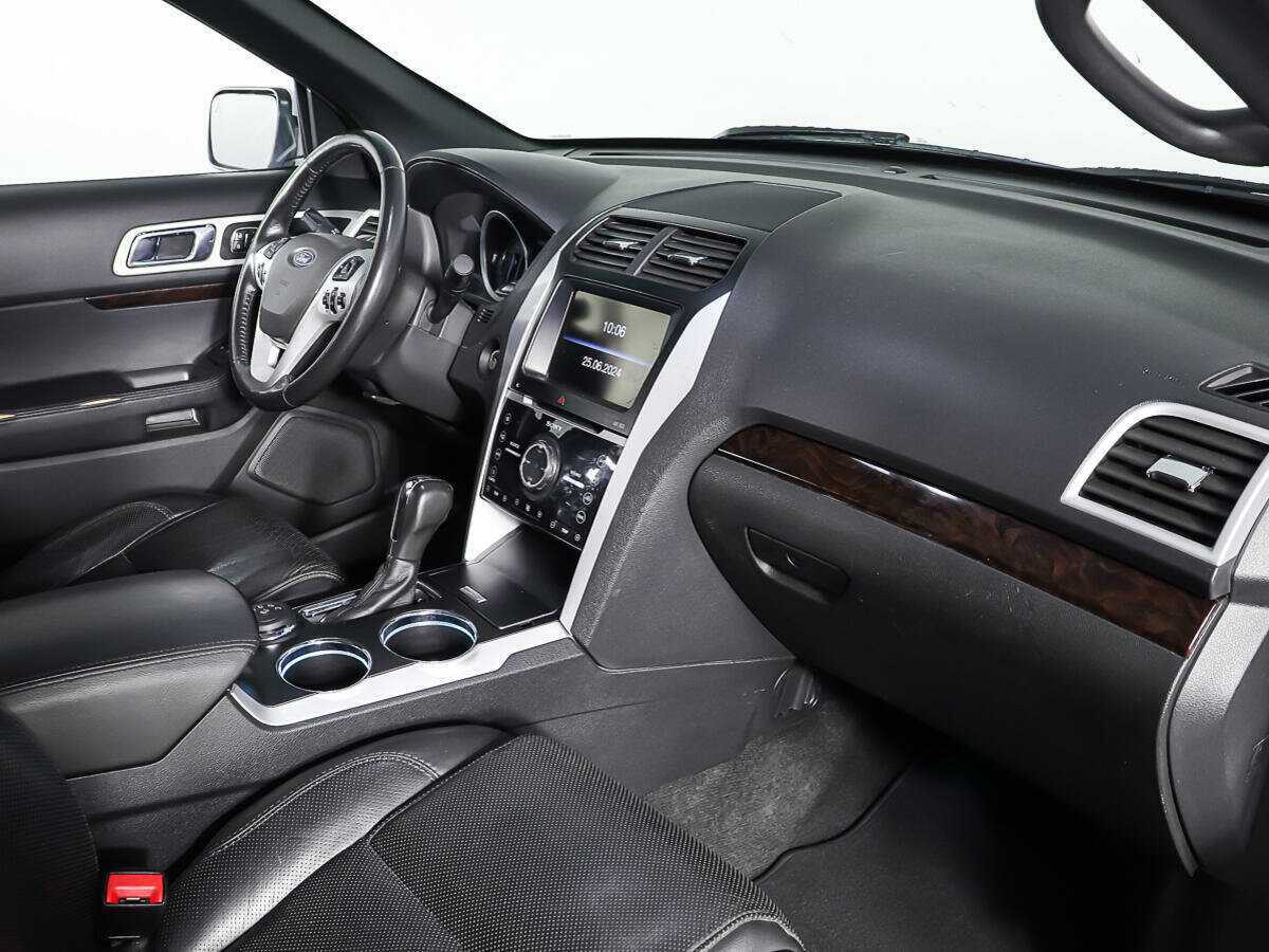Купить Ford Explorer, 2013, 69 855 км.. Фото: #8