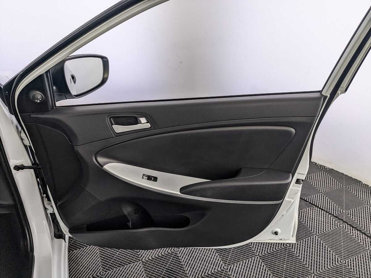 Купить Hyundai Solaris, 2014, 136 288 км.. Фото: #20
