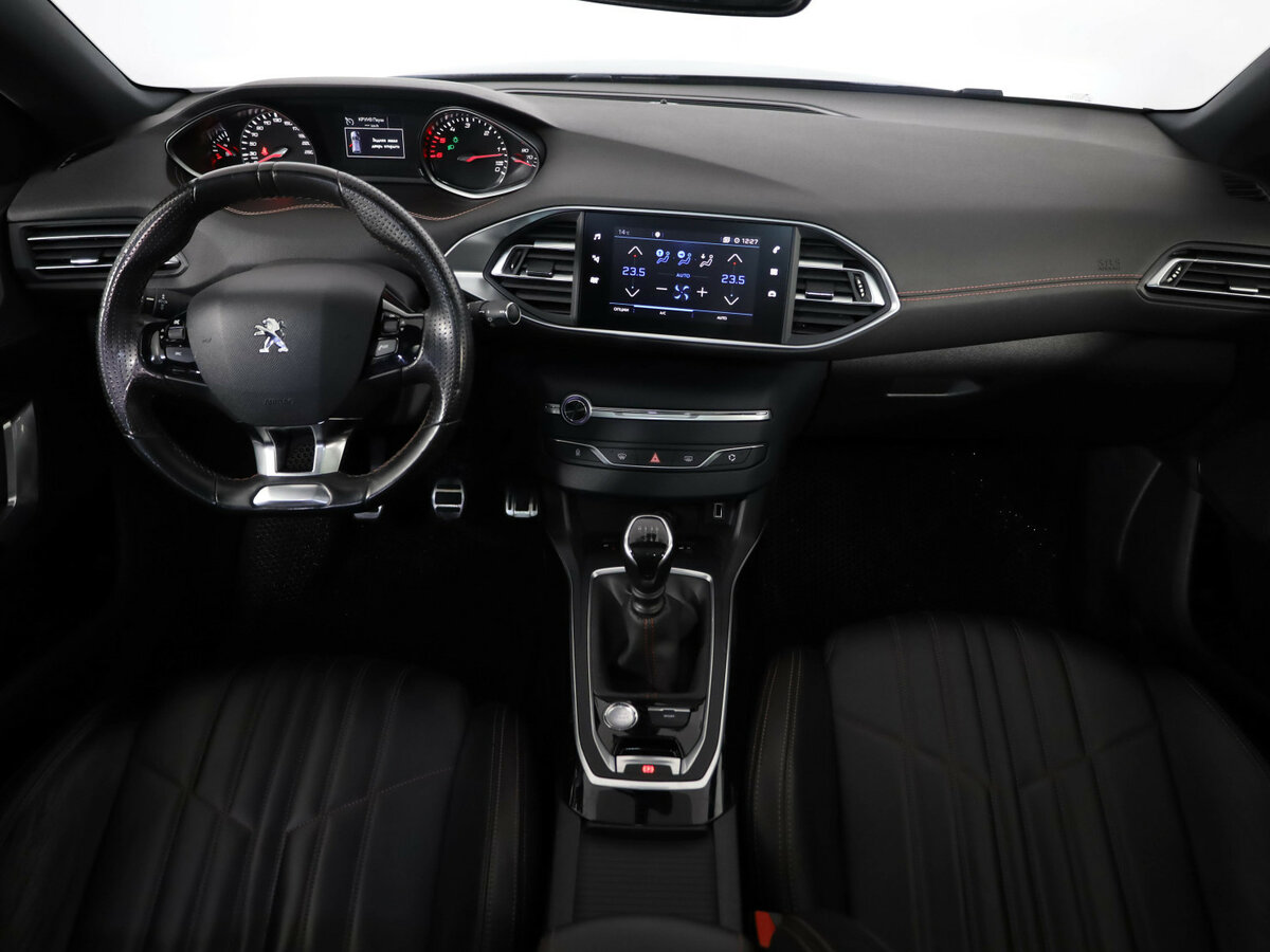 Купить Peugeot 308, 2019, 147 759 км.. Фото: #6