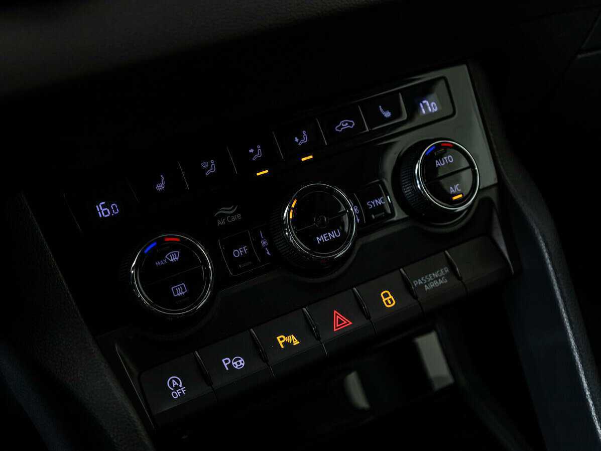 Купить Skoda Karoq, 2020, 74 500 км.. Фото: #14