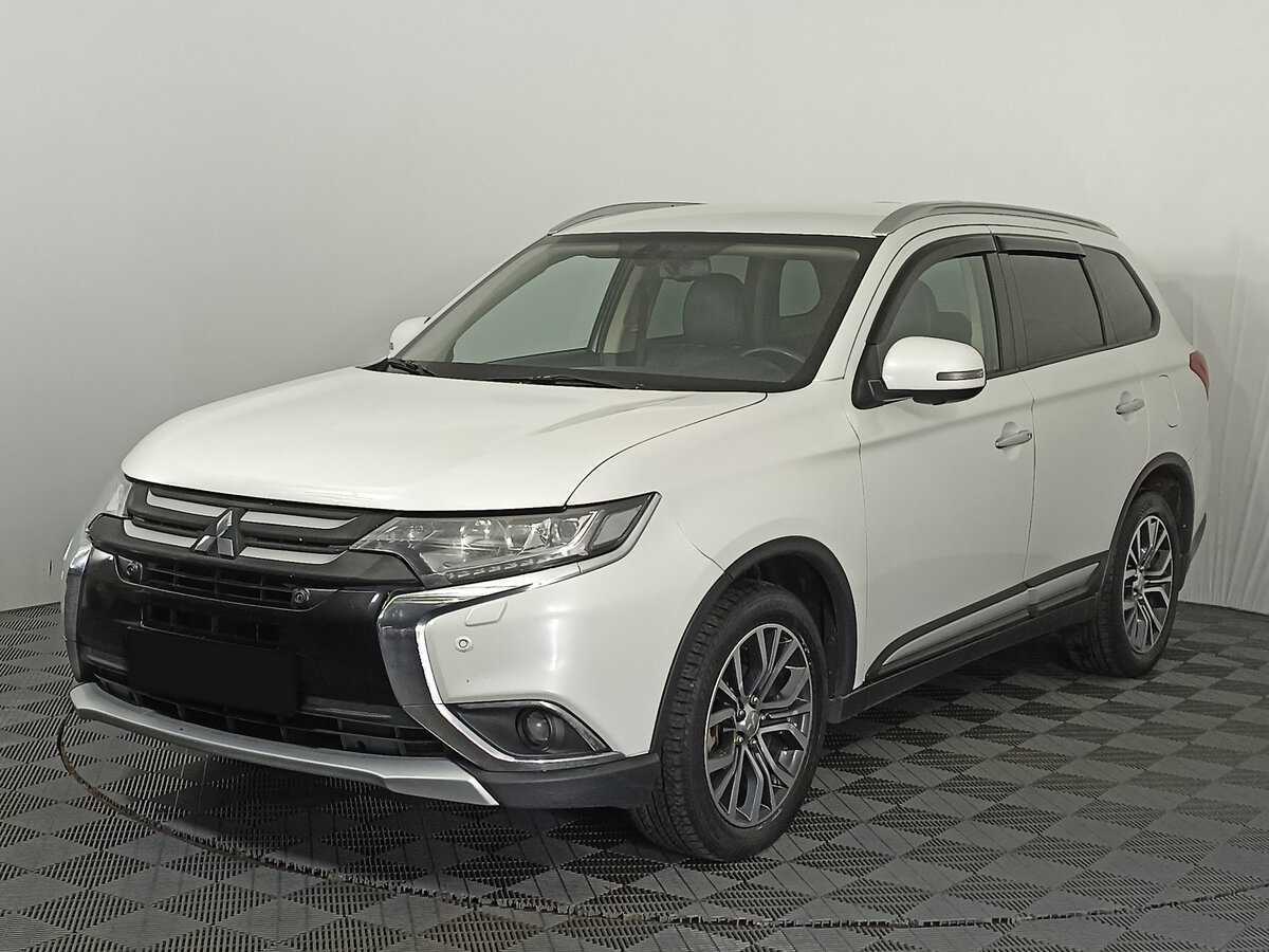 Купить Mitsubishi Outlander, 2017, 188 467 км.. Посмотреть фото