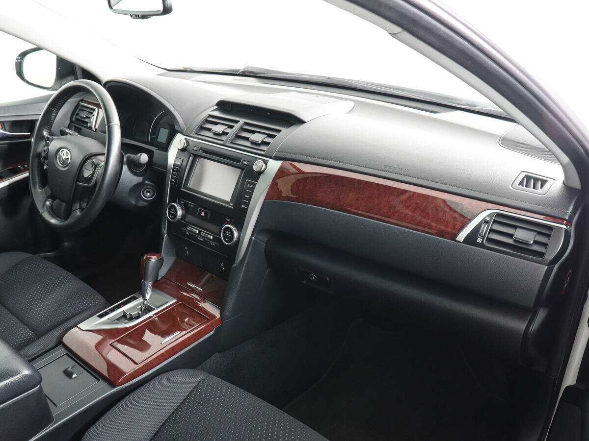 Купить Toyota Camry, 2014, 108 844 км.. Фото: #9
