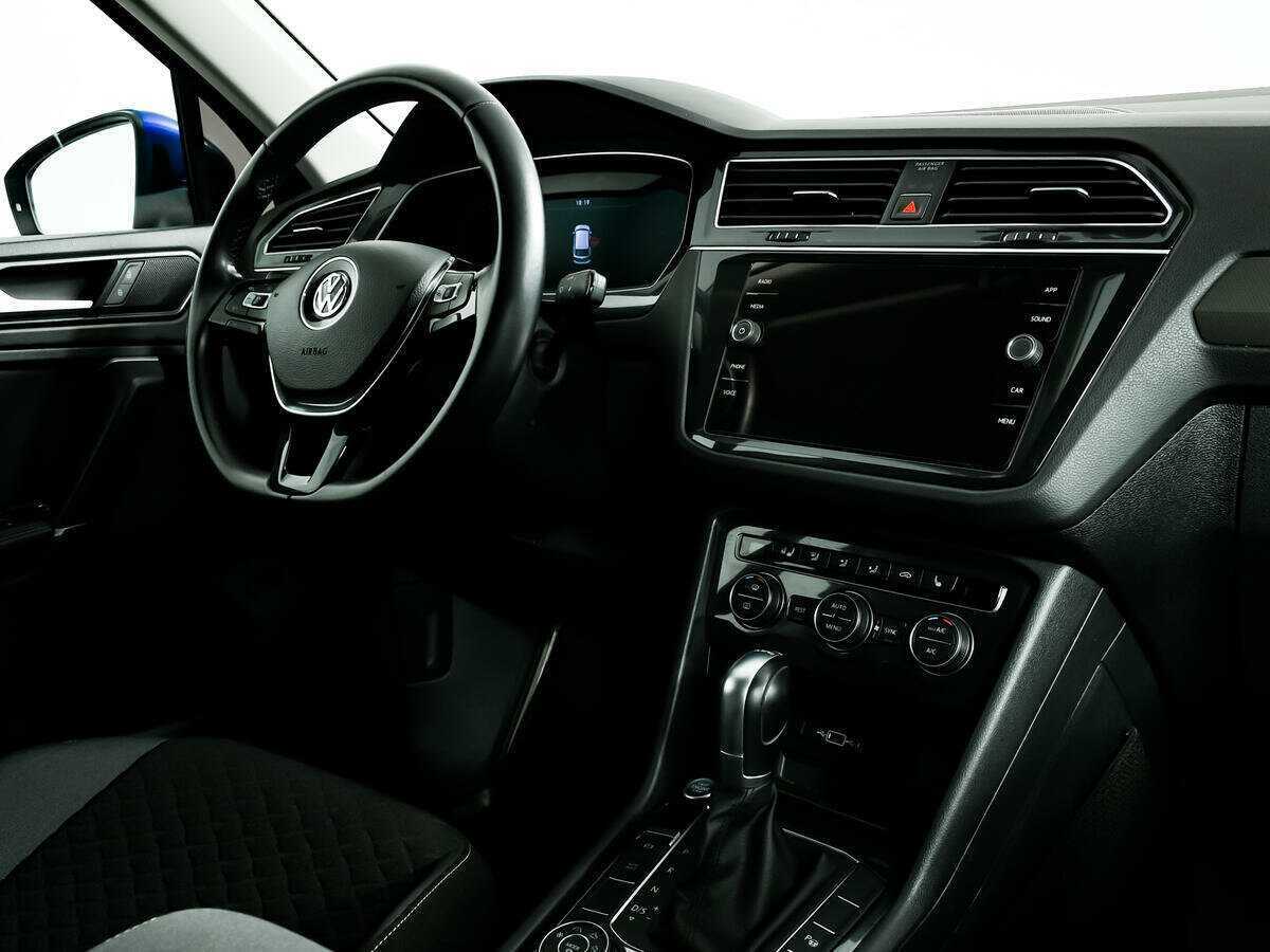 Купить Volkswagen Tiguan, 2018, 127 300 км.. Фото: #8