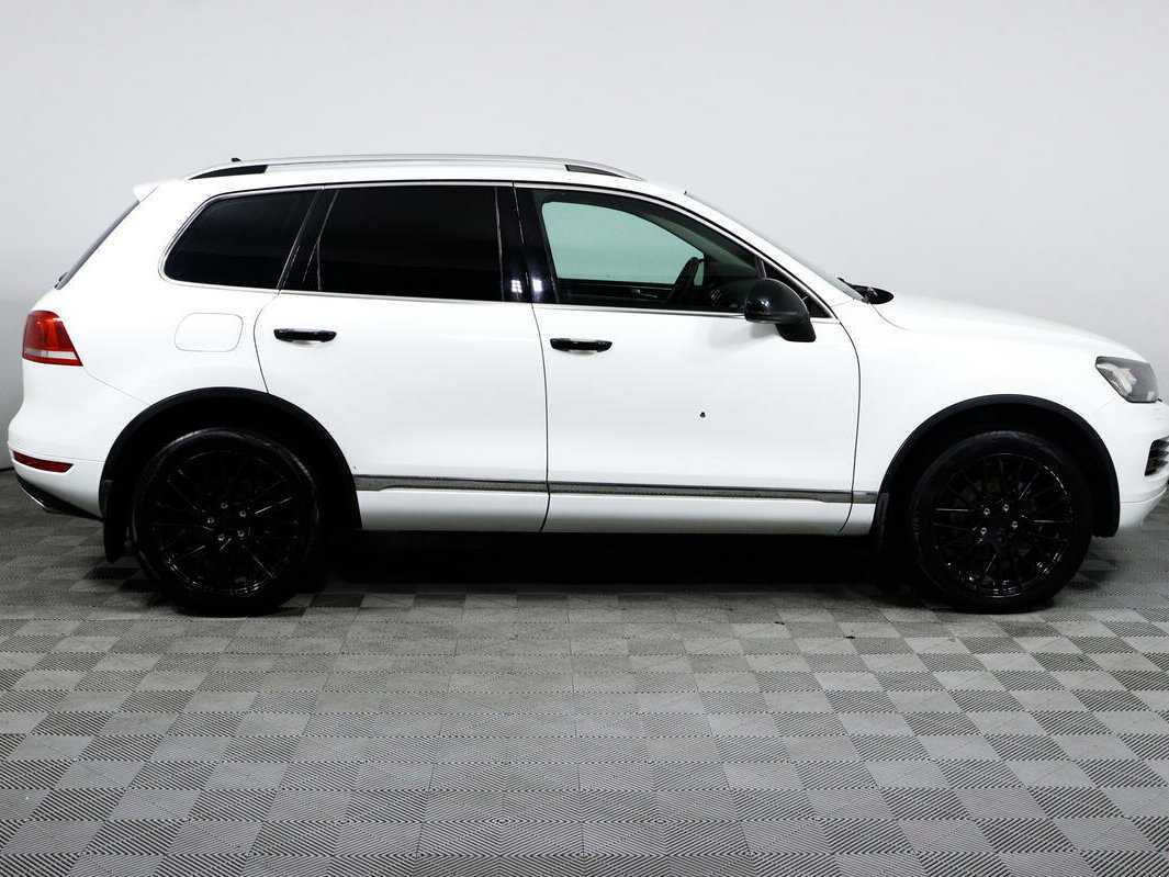 Купить Volkswagen Touareg, 2012, 168 392 км.. Фото: #3