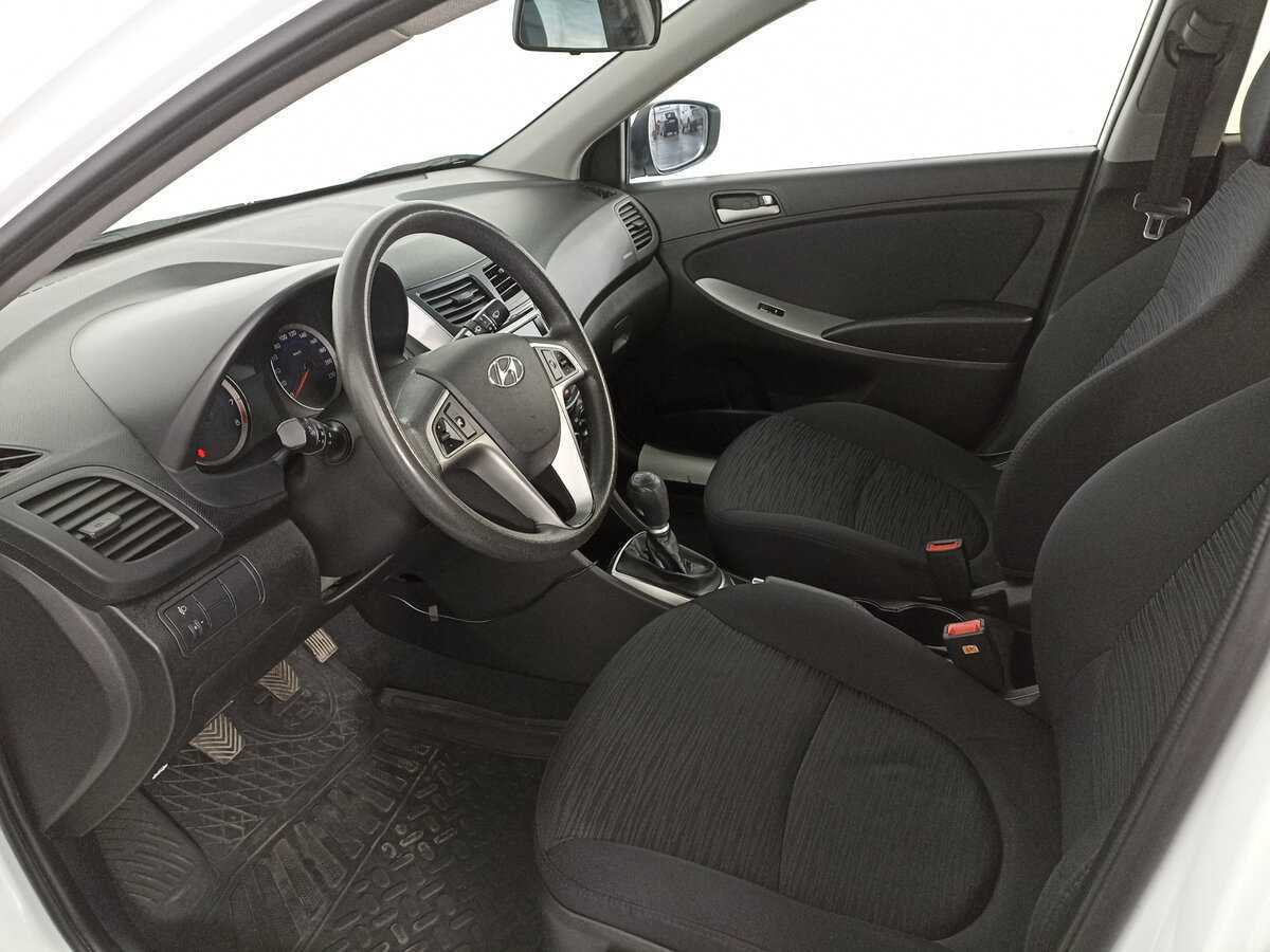 Купить Hyundai Solaris, 2015, 147 002 км.. Фото: #15