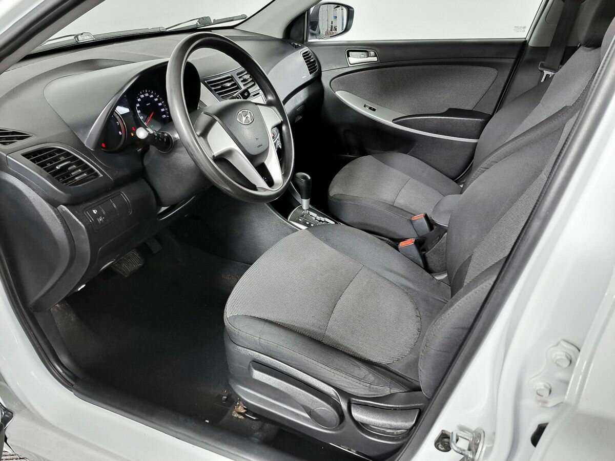 Купить Hyundai Solaris, 2013, 179 198 км.. Фото: #13