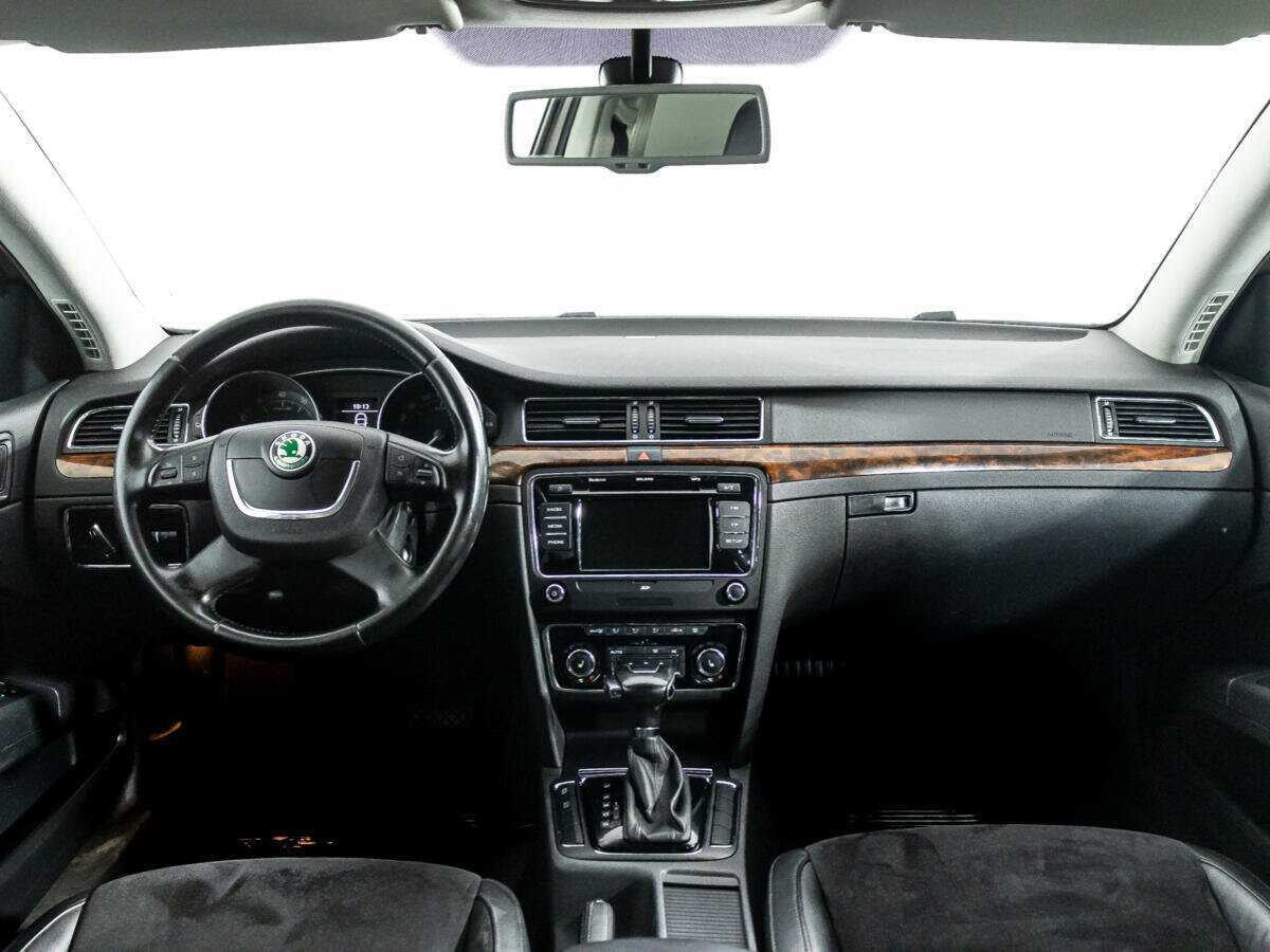 Купить Skoda Superb, 2012, 214 128 км.. Фото: #12
