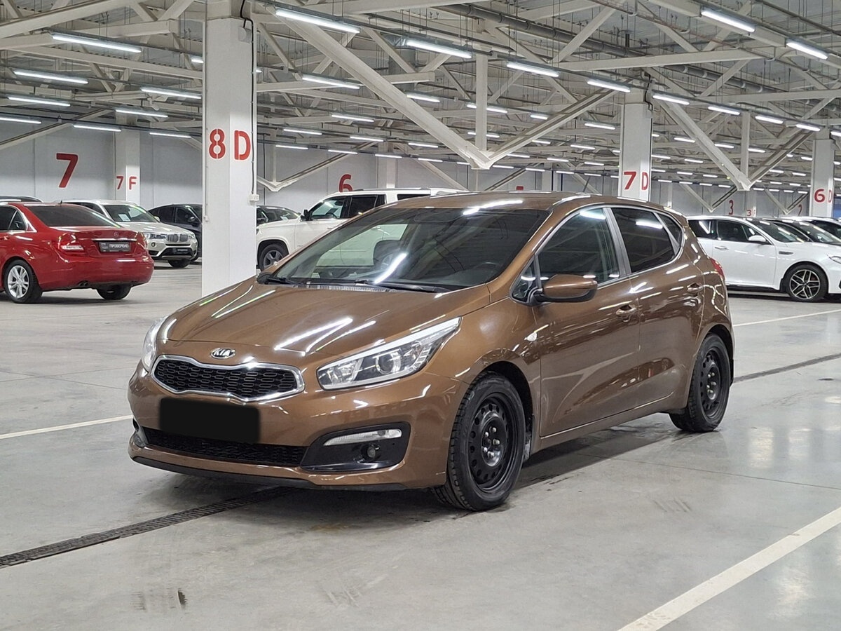Купить Kia Ceed, 2015, 111 891 км.. Посмотреть фото