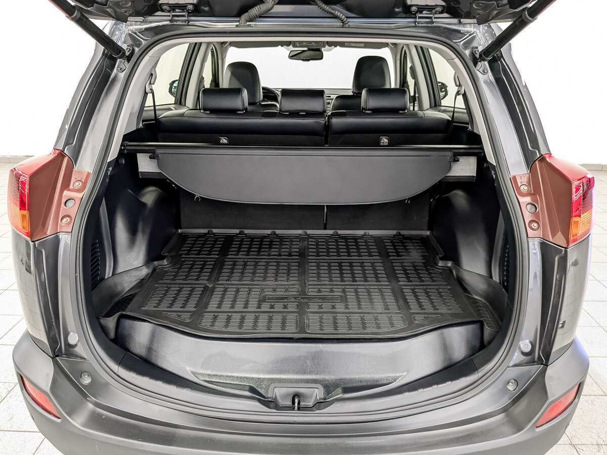 Купить Toyota RAV4, 2014, 119 757 км.. Фото: #9