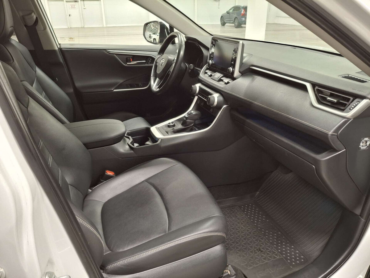 Купить Toyota RAV4, 2021, 92 501 км.. Фото: #10