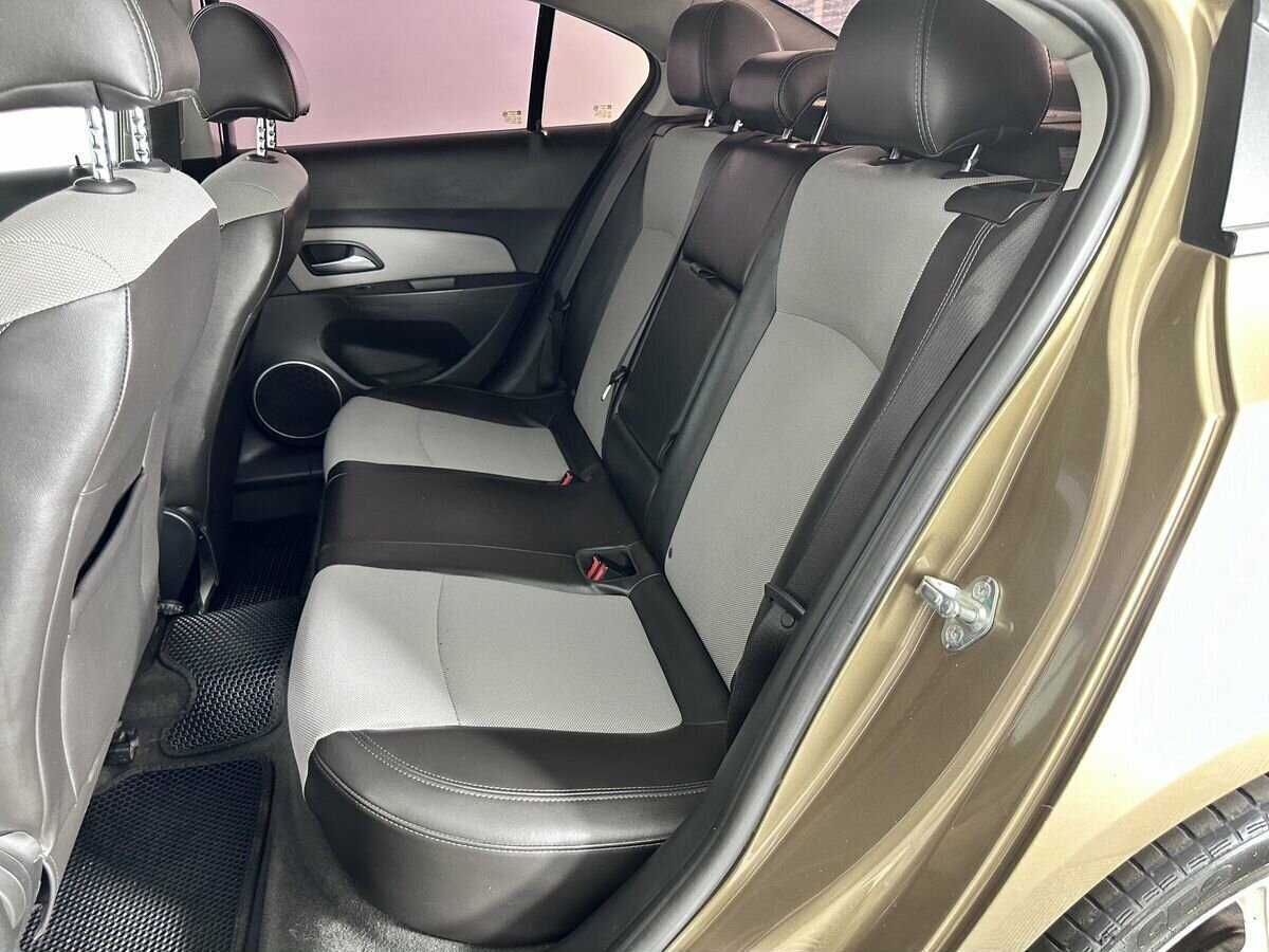 Купить Chevrolet Cruze, 2013, 165 317 км.. Фото: #8