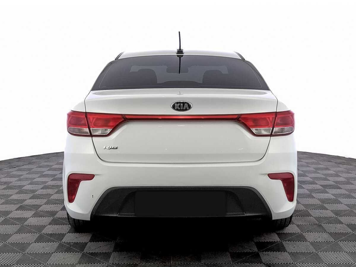 Купить Kia Rio, 2018, 121 000 км.. Фото: #5