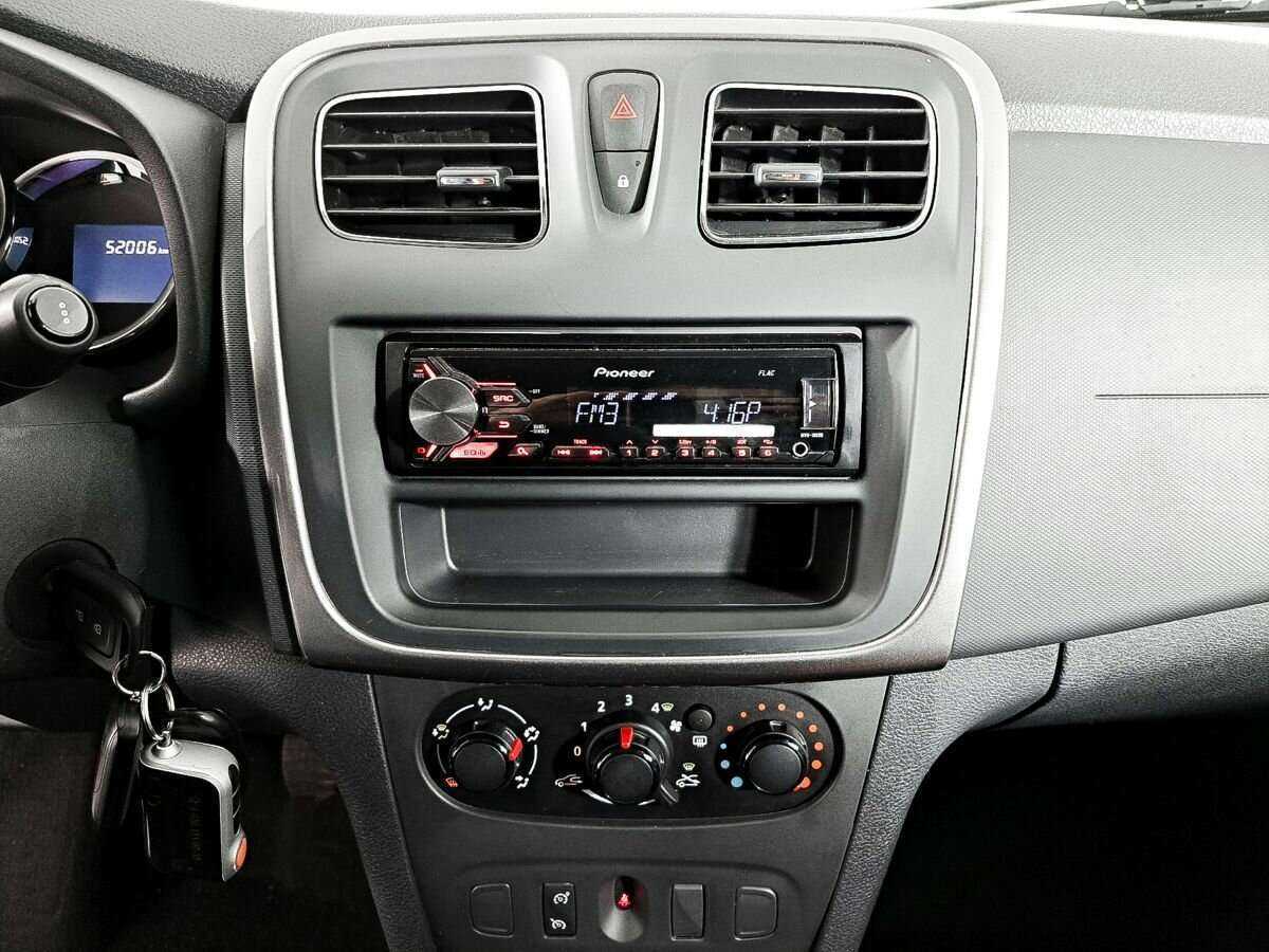 Купить Renault Sandero, 2018, 52 003 км.. Фото: #12