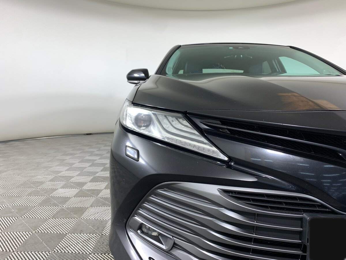 Купить Toyota Camry, 2018, 129 654 км.. Фото: #9