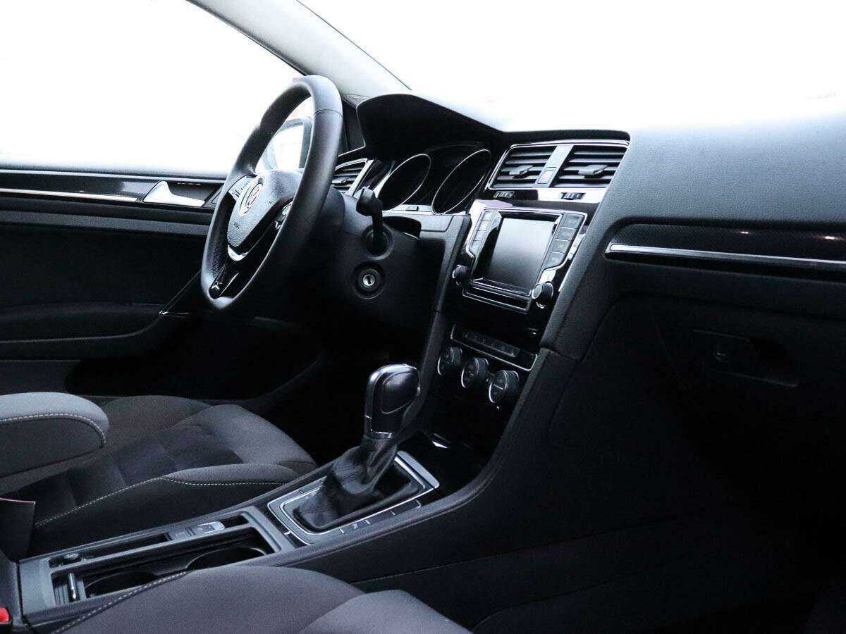 Купить Volkswagen Golf, 2014, 131 439 км.. Фото: #6