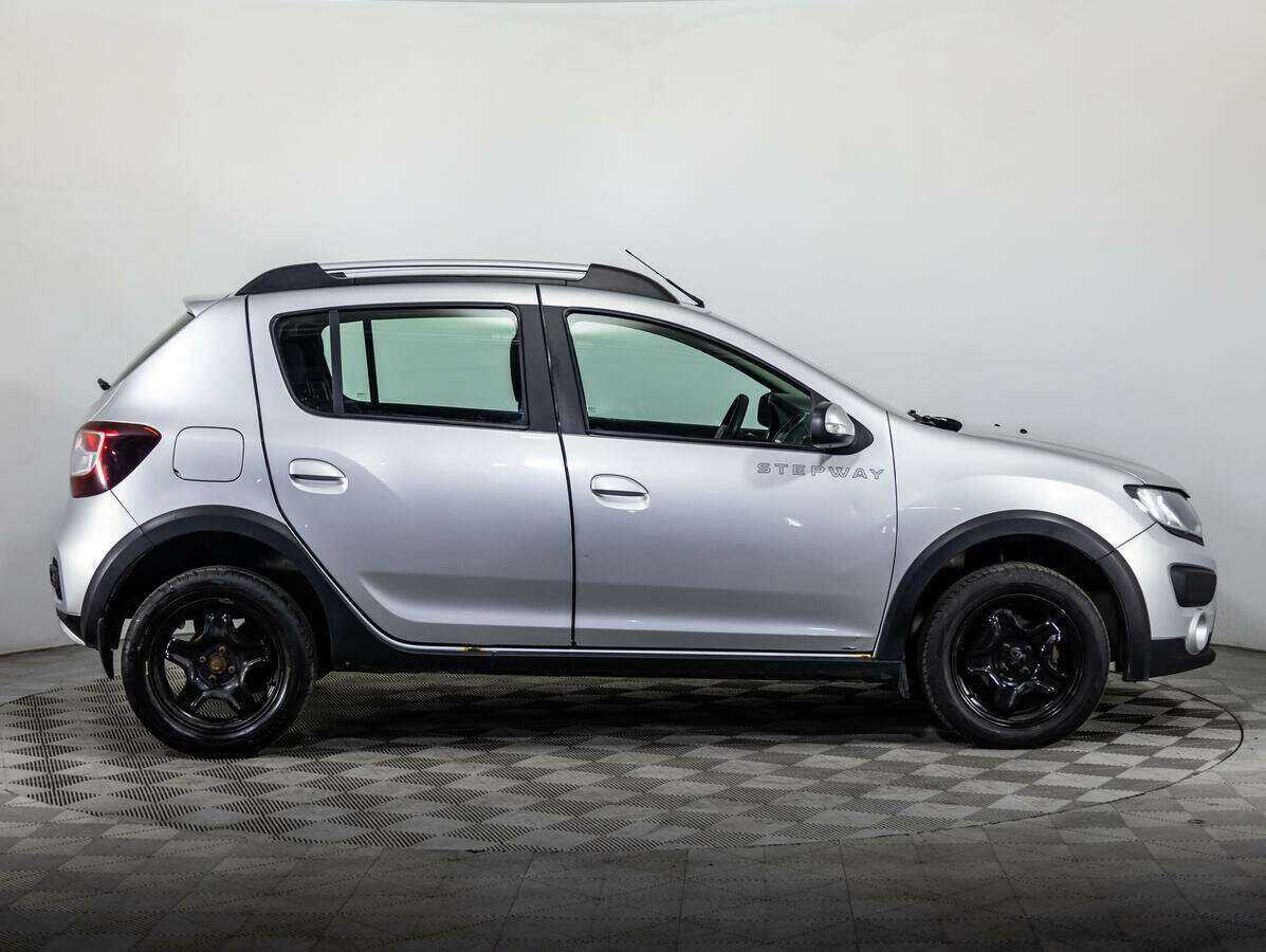 Купить Renault Sandero, 2015, 208 794 км.. Фото: #2