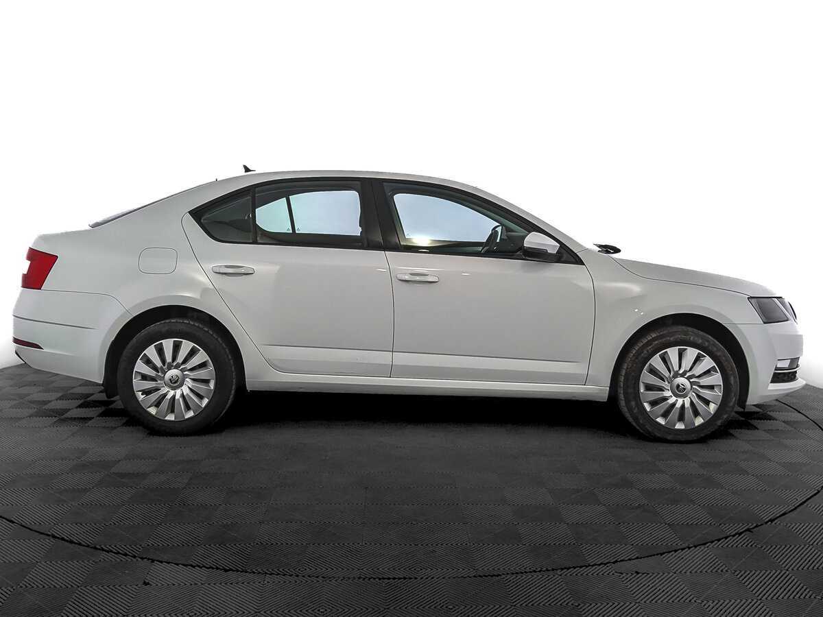 Купить Skoda Octavia, 2017, 66 246 км.. Фото: #3