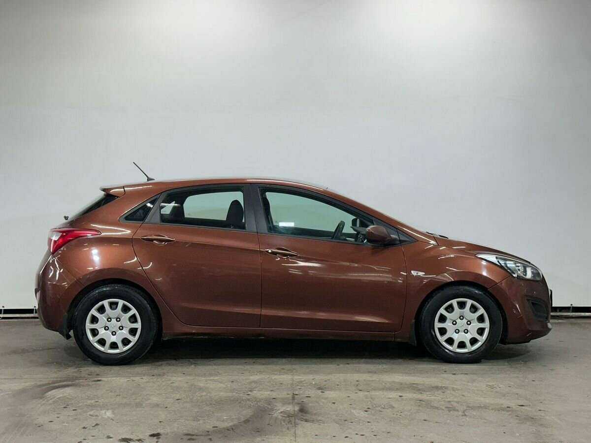 Купить Hyundai i30, 2012, 229 547 км.. Фото: #3