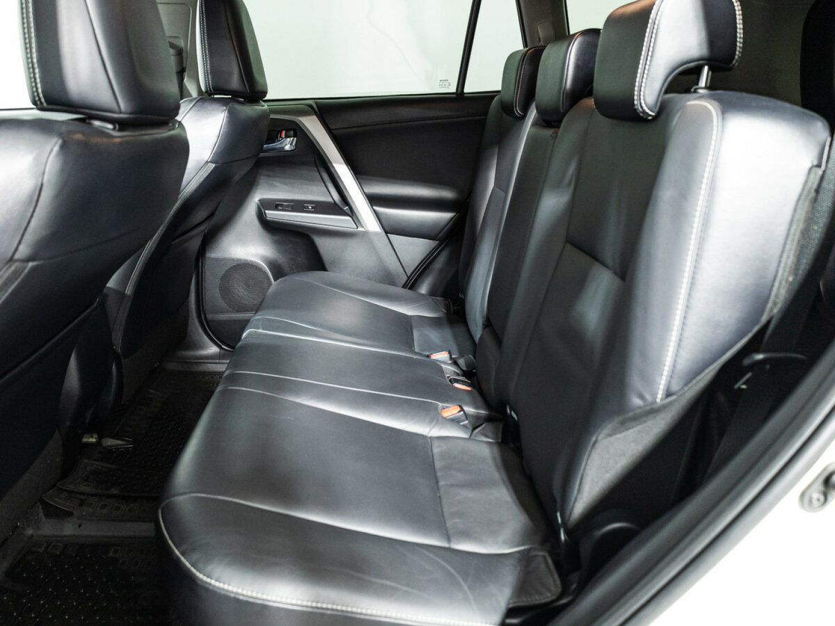 Купить Toyota RAV4, 2017, 149 266 км.. Фото: #7