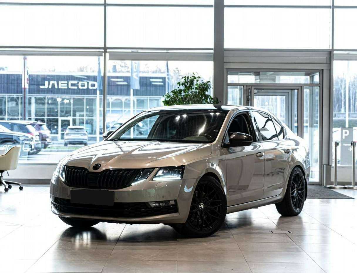 Купить Skoda Octavia, 2018, 141 200 км.. Фото: #0
