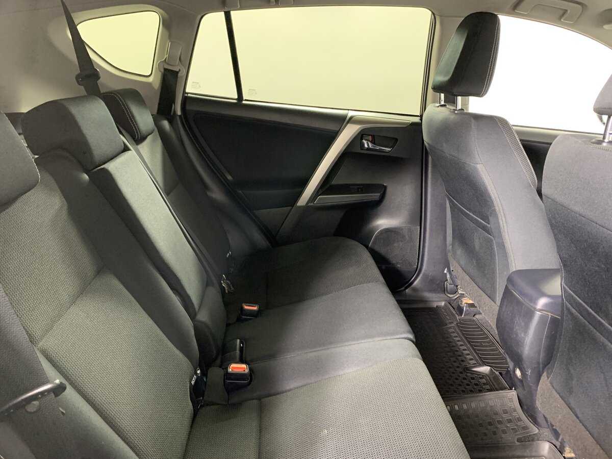 Купить Toyota RAV4, 2018, 224 358 км.. Фото: #17