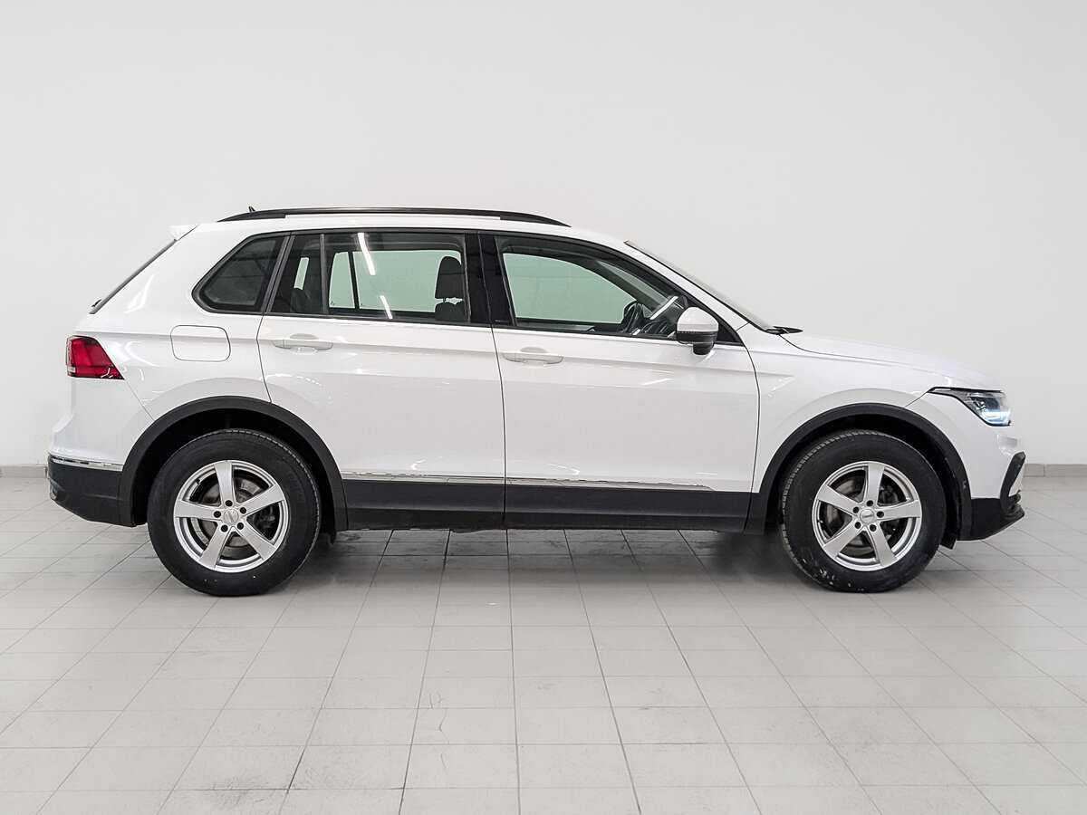 Купить Volkswagen Tiguan, 2021, 153 130 км.. Фото: #3