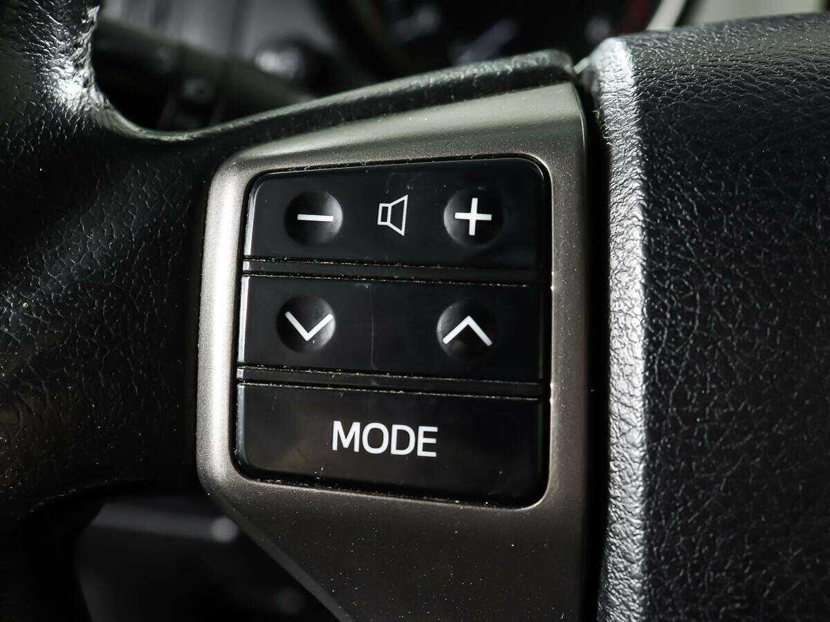 Купить Toyota Land Cruiser Prado, 2012, 122 000 км.. Фото: #16