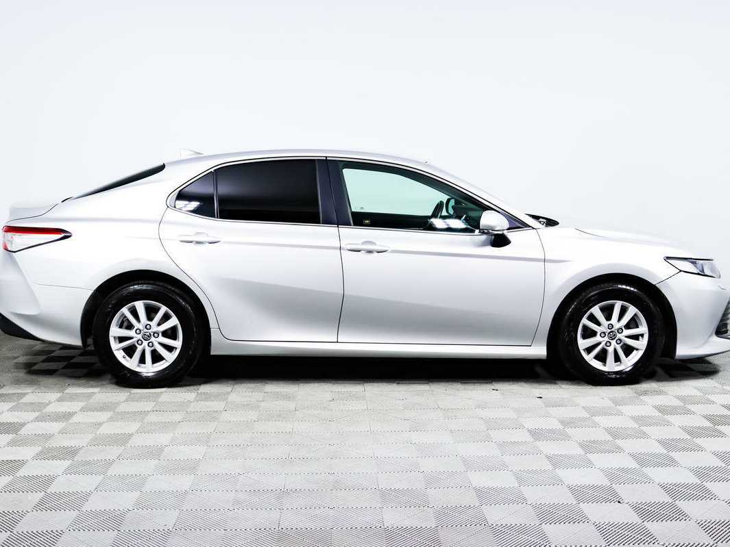Купить Toyota Camry, 2018, 89 996 км.. Фото: #3