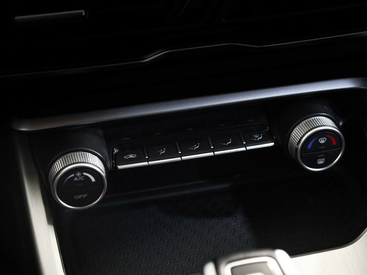 Купить Geely Coolray, 2021, 93 920 км.. Фото: #21