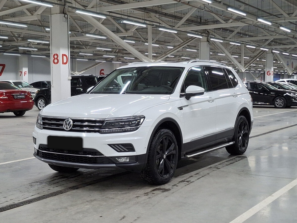 Купить Volkswagen Tiguan, 2018, 138 001 км.. Фото: #0