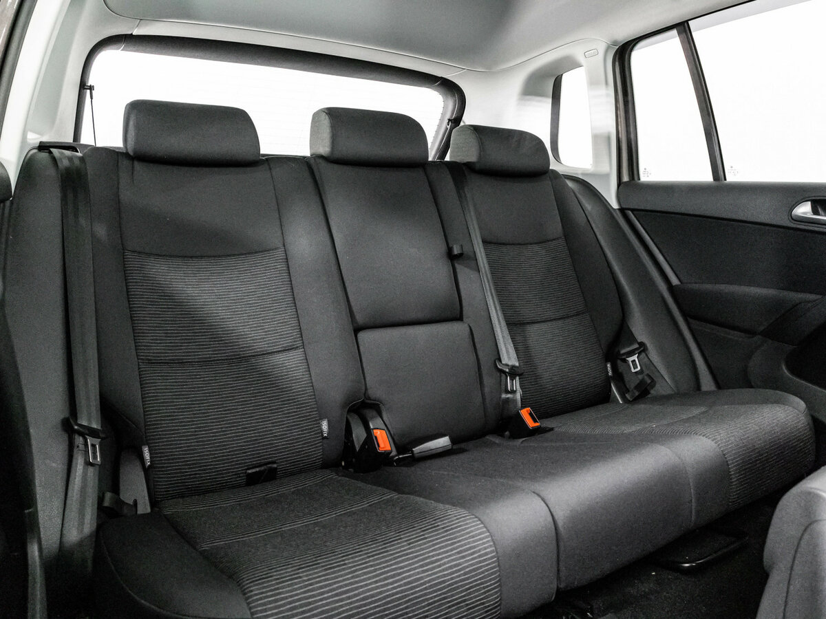 Купить Volkswagen Tiguan, 2014, 76 192 км.. Фото: #15