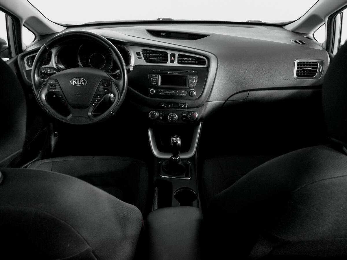 Купить Kia Ceed, 2015, 106 300 км.. Фото: #11