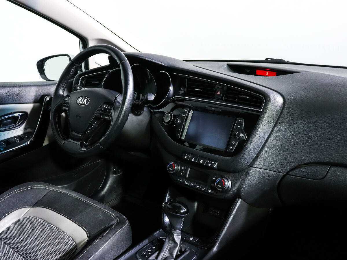 Купить Kia Ceed, 2018, 86 492 км.. Фото: #6