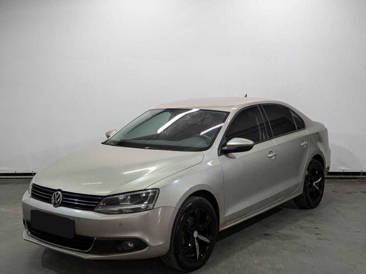 Купить Volkswagen Jetta, 2012, 251 739 км.. Посмотреть фото