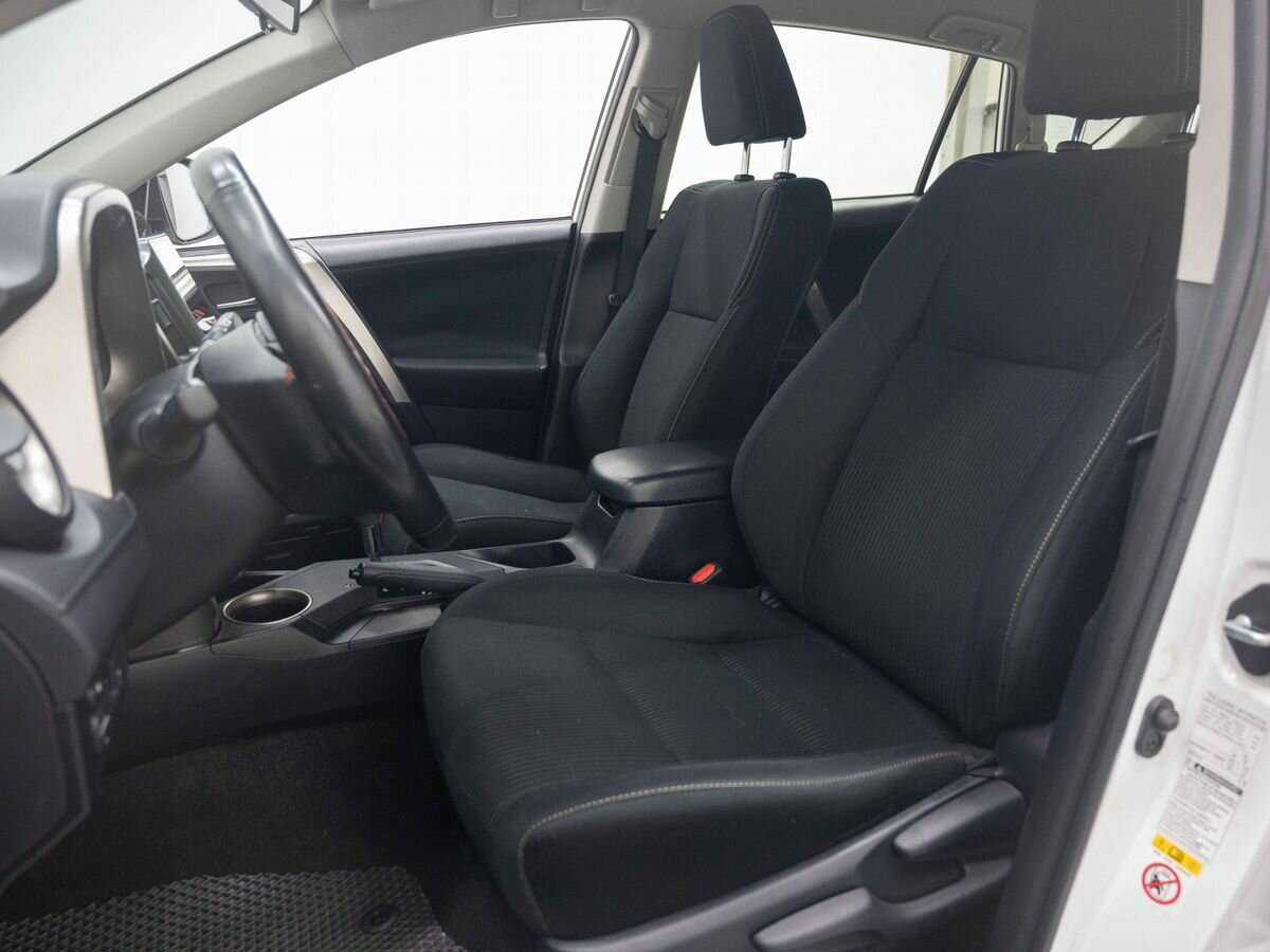 Купить Toyota RAV4, 2013, 133 185 км.. Фото: #10