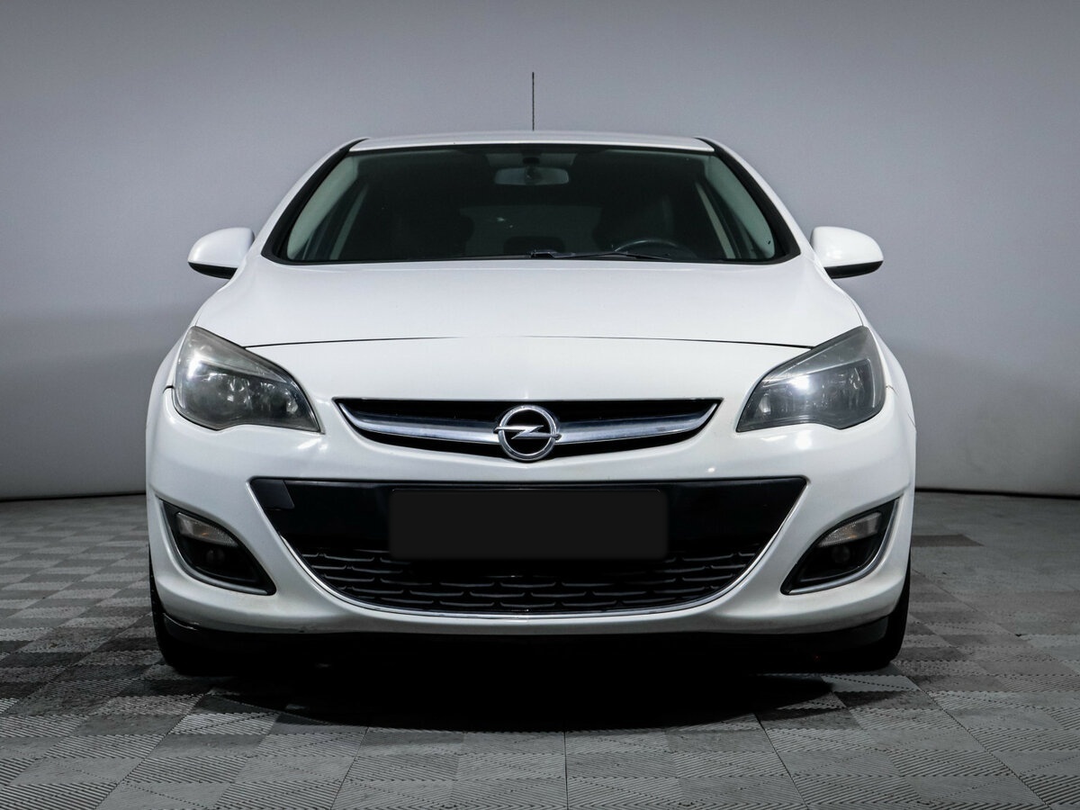 Купить Opel Astra, 2014, 184 348 км.. Фото: #1
