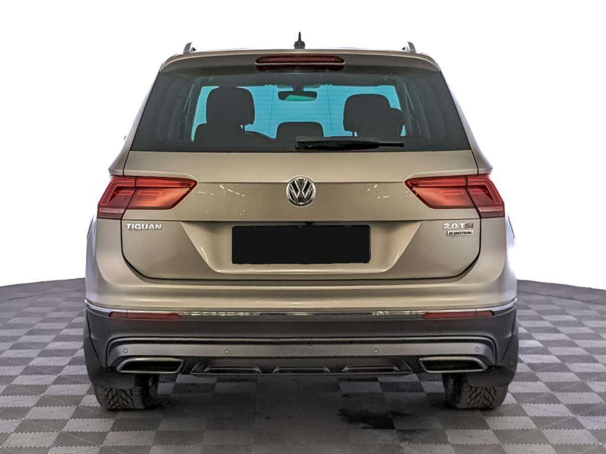 Купить Volkswagen Tiguan, 2018, 105 691 км.. Фото: #5