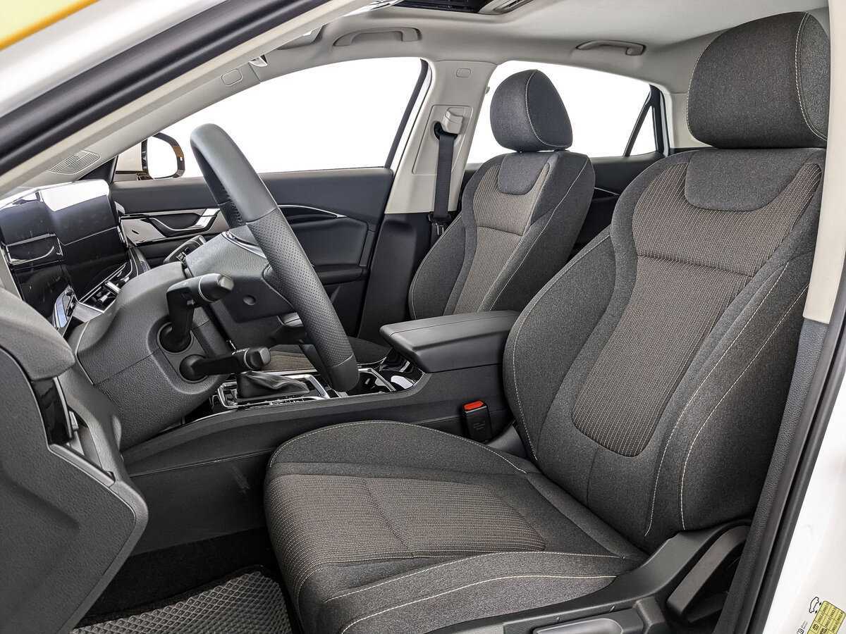 Купить FAW Bestune B70, 2023, 27 301 км.. Фото: #18