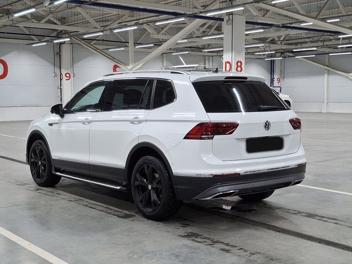 Купить Volkswagen Tiguan, 2018, 138 001 км.. Фото: #6