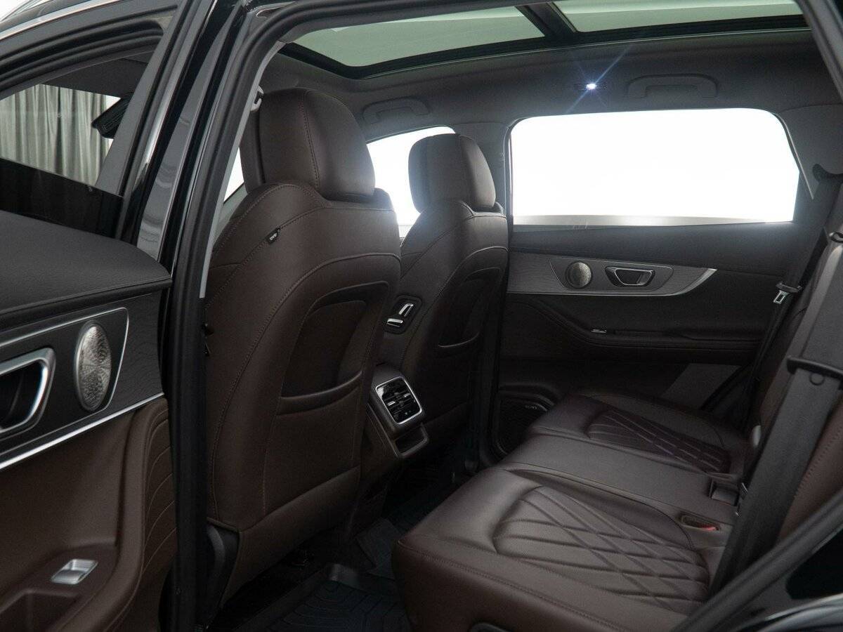 Купить Chery Tiggo 8 Pro, 2023, 13 619 км.. Фото: #10