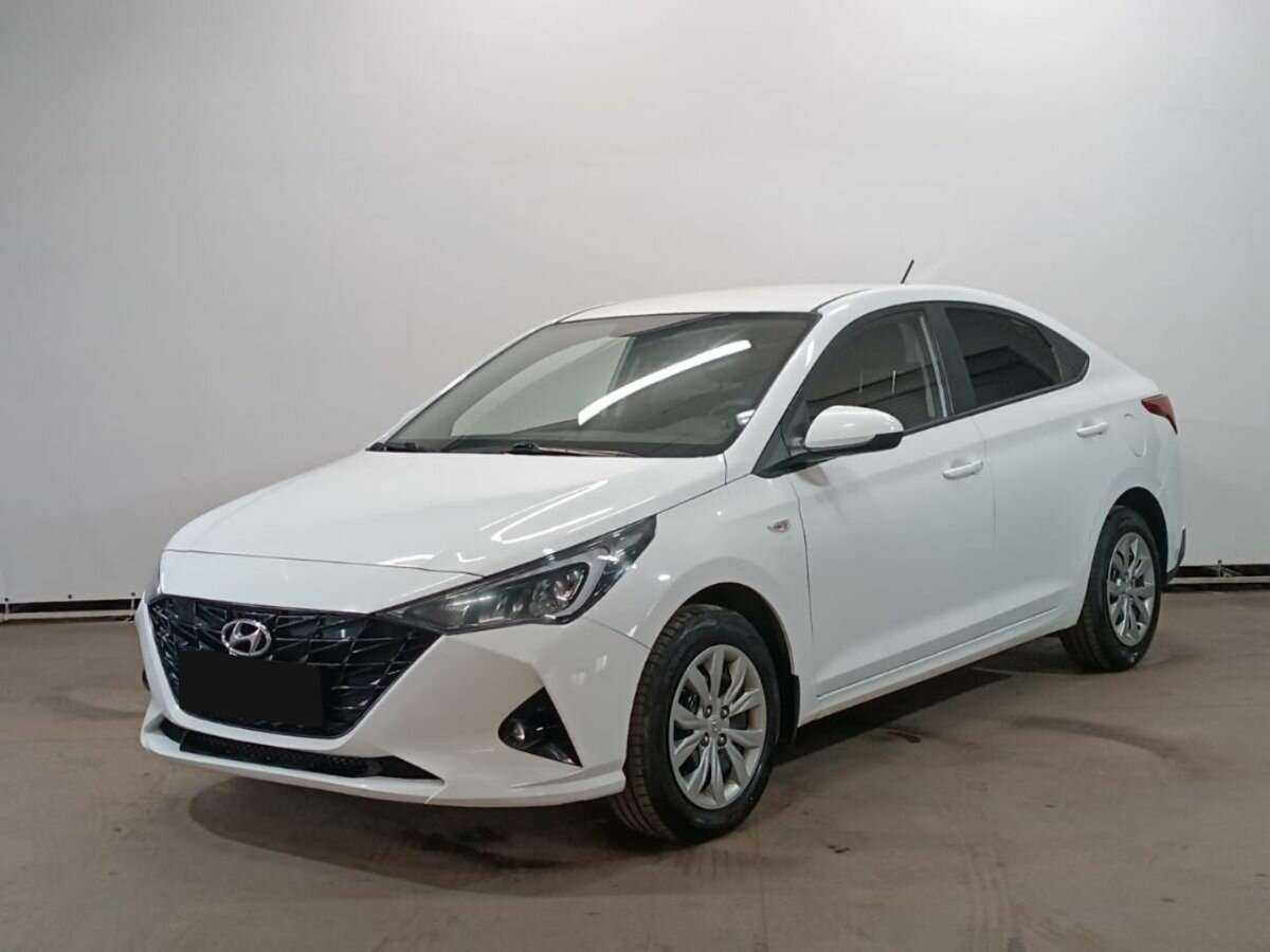 Купить Hyundai Solaris, 2022, 72 045 км.. Посмотреть фото