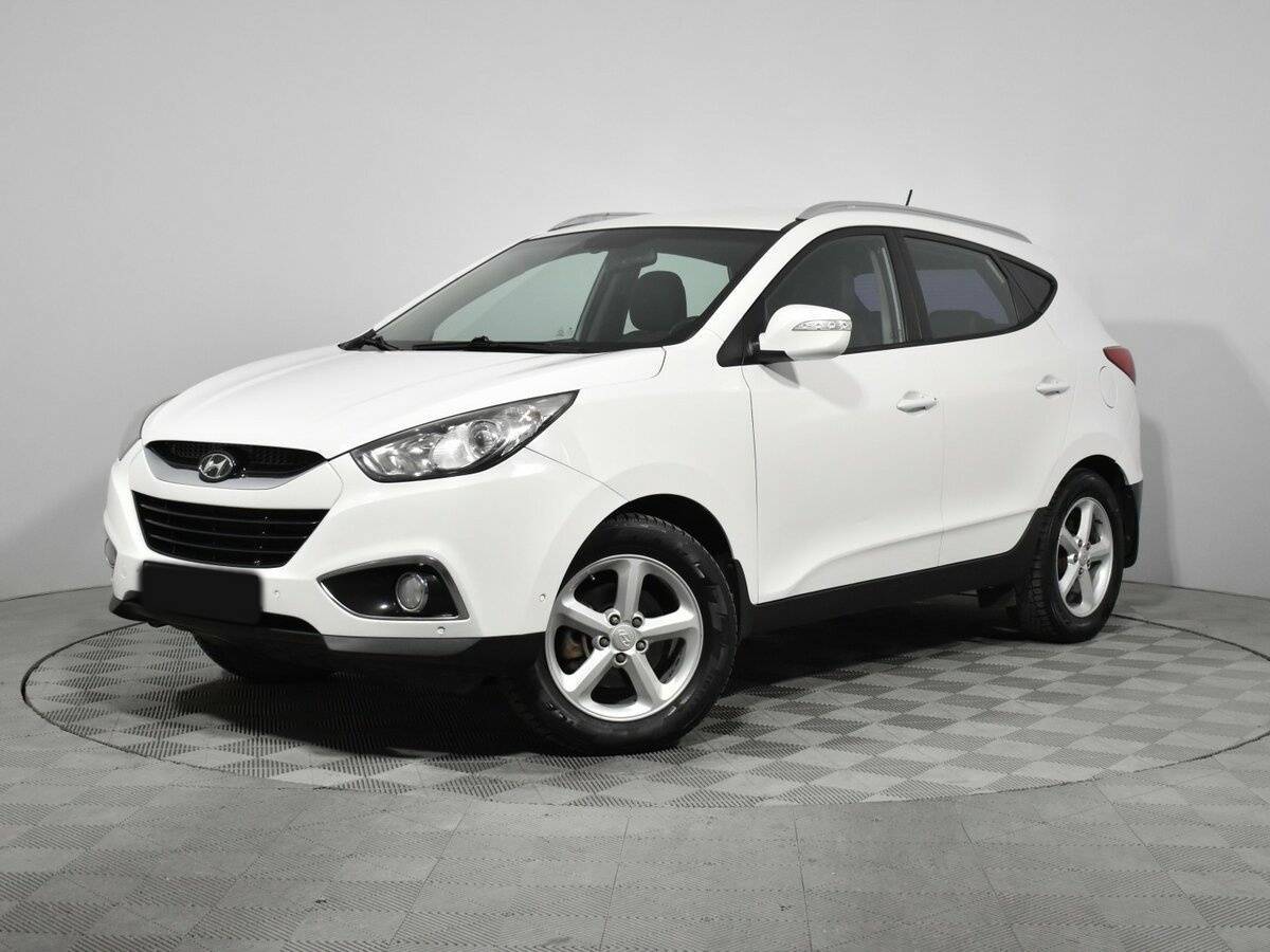 Купить Hyundai ix35, 2012, 200 000 км.. Посмотреть фото
